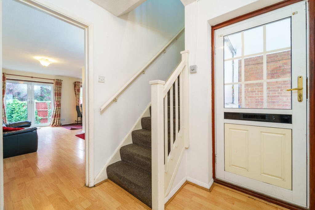 House in London, North London Business Park, Brunswick Park - More