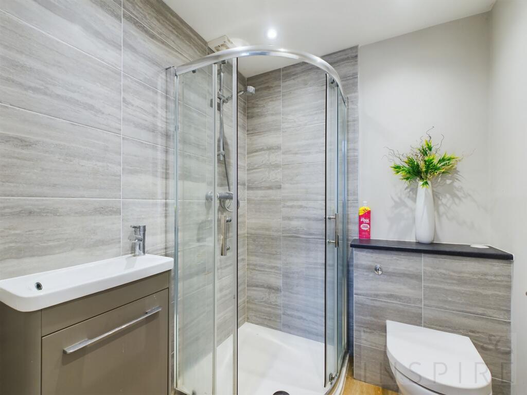 House in Crawley, West Sussex - View 4