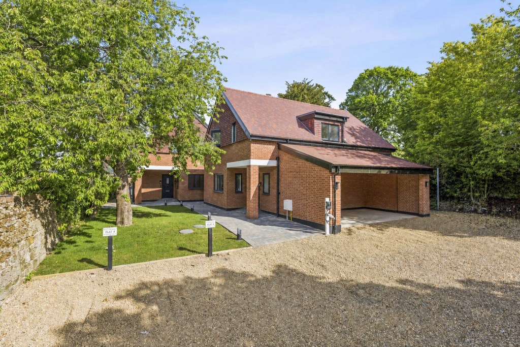 Main image of property: The Chestnuts, High Street, Haslemere, GU27