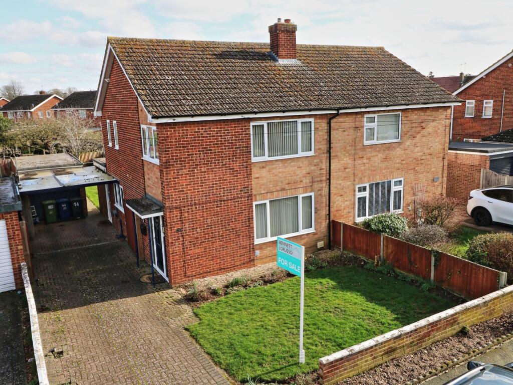 Main image of property: Parkside, Little Paxton, St Neots, PE19