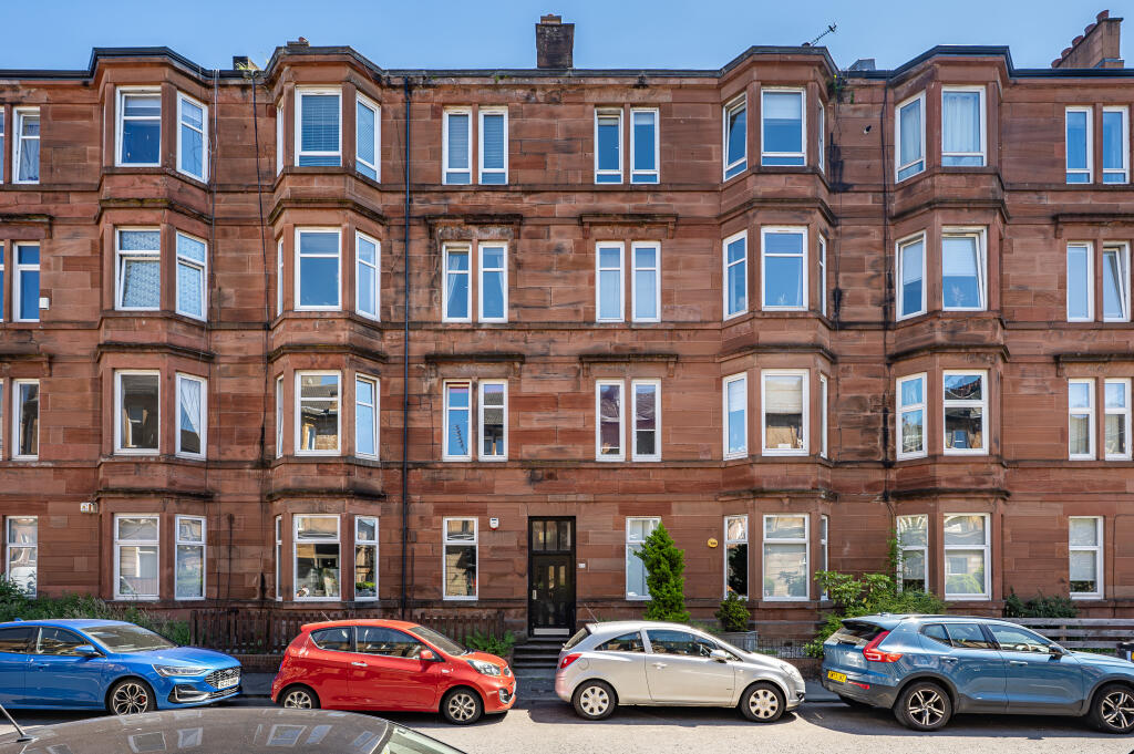 Main image of property: Flat 3/2, 77 Sinclair Drive, Battlefield , Glasgow, G42