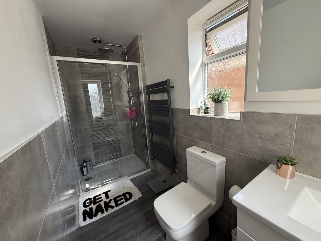 Roberts Drive, Rudheath, Northwich photo 4