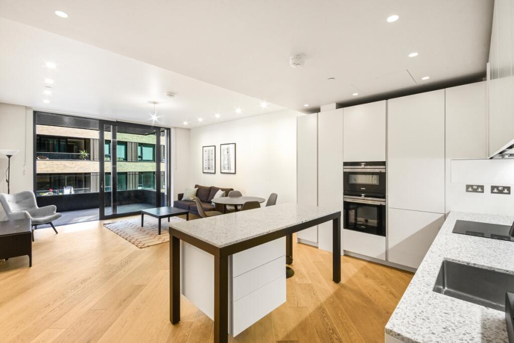 Apartment in London - View 5
