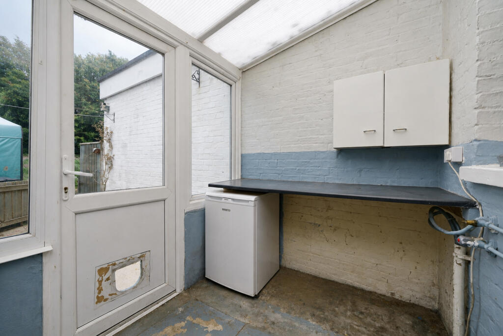 House in Hemel Hempstead - More