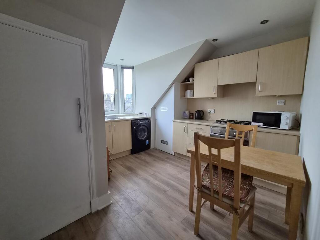 Apartment in Aberdeen - More