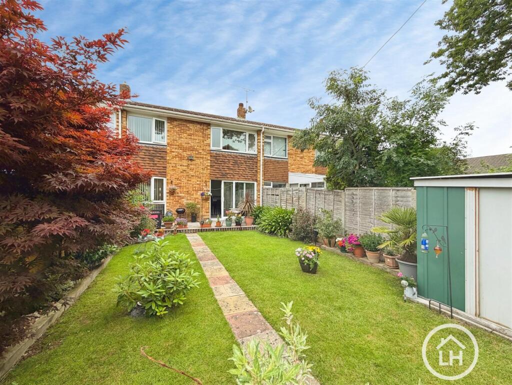 Main image of property: Gladwyn Close, Gillingham