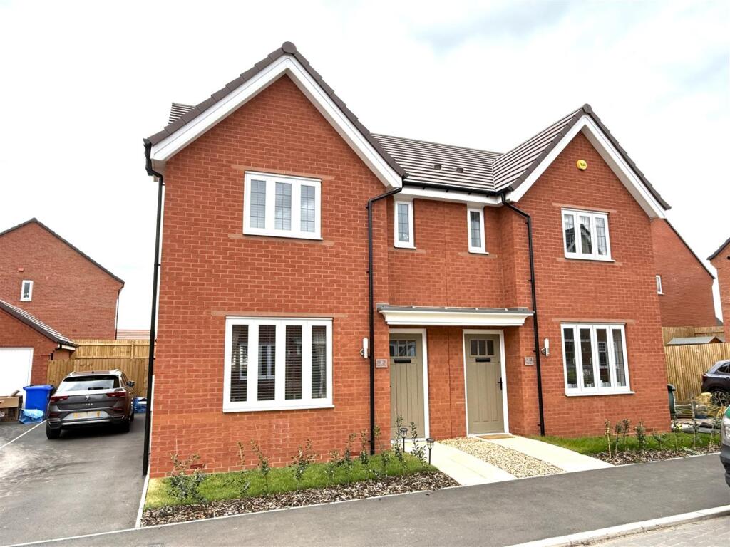 Main image of property: Violet Rise, Anslow, DE13 9TS, Anslow