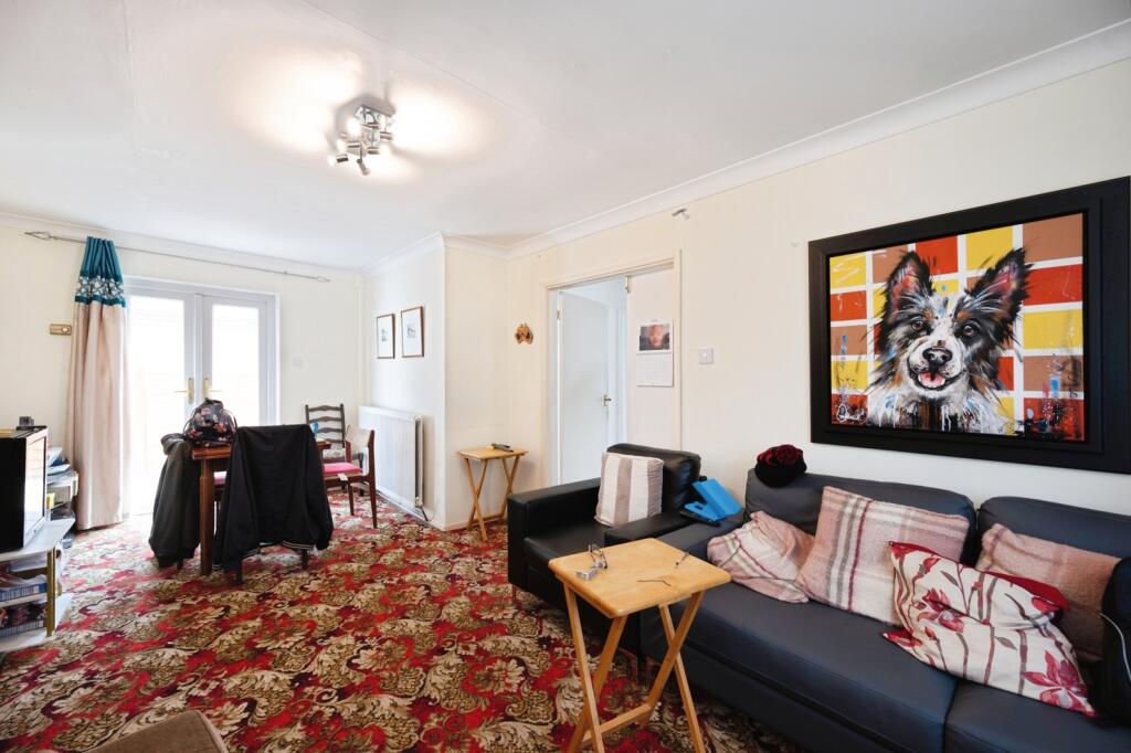House in Havant, Hampshire - More