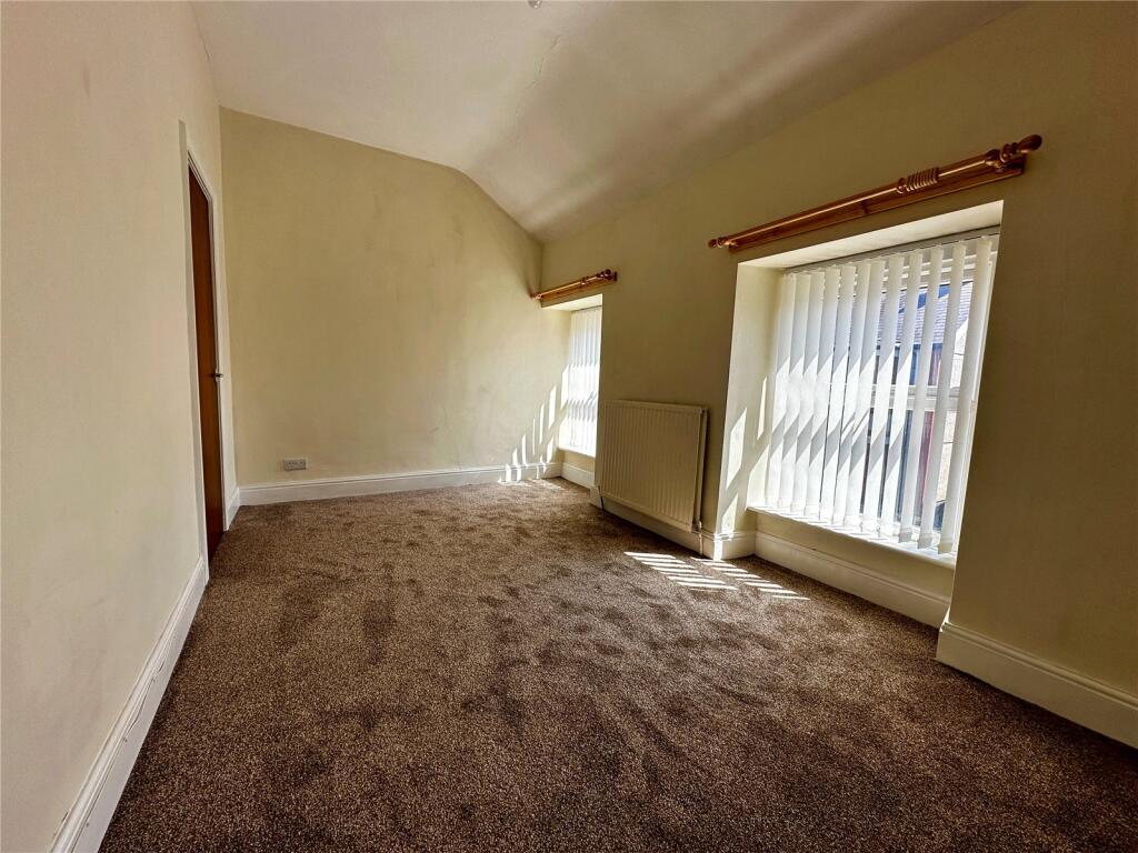 Penrallt, Llangefni, Isle of Anglesey, LL77 photo 4