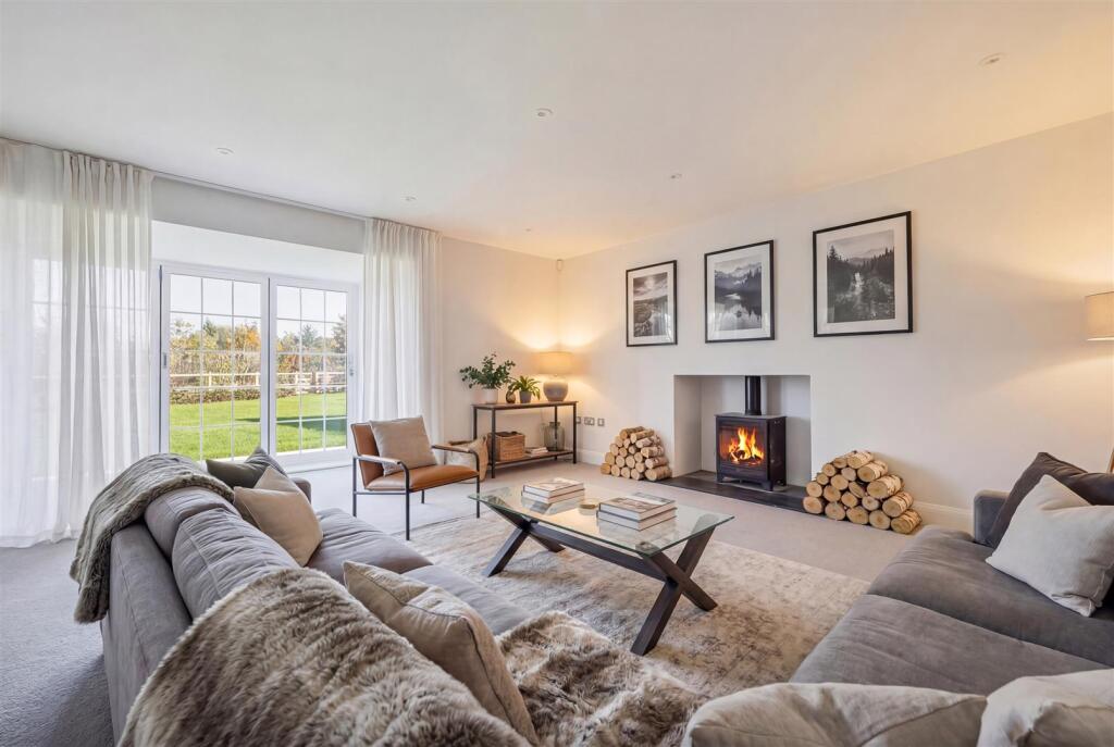 The Hazel at Autumn Fields, Upper Basildon, RG8 photo 2