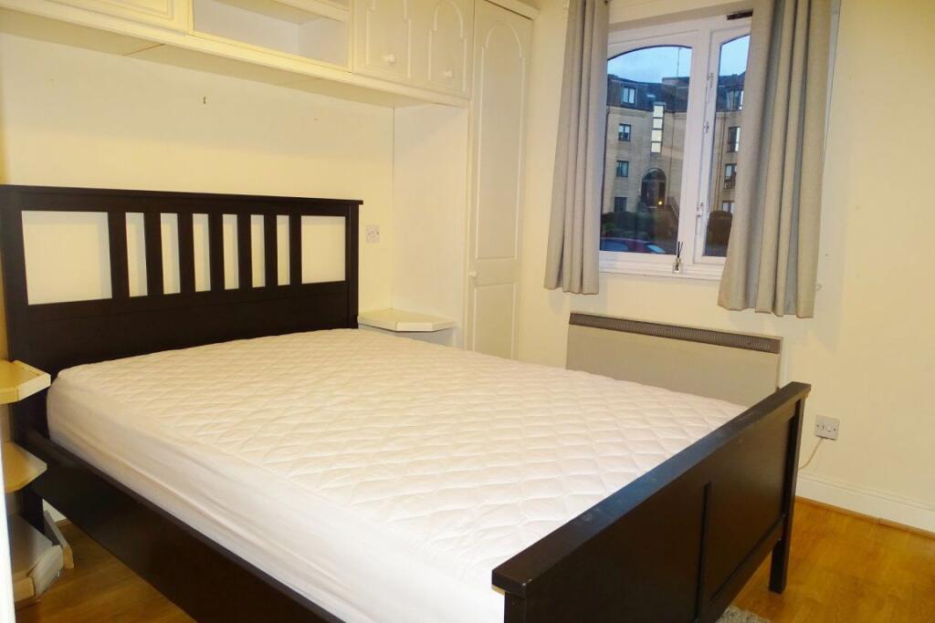 Apartment in Glasgow, Partickhill, Hyndland - View 4