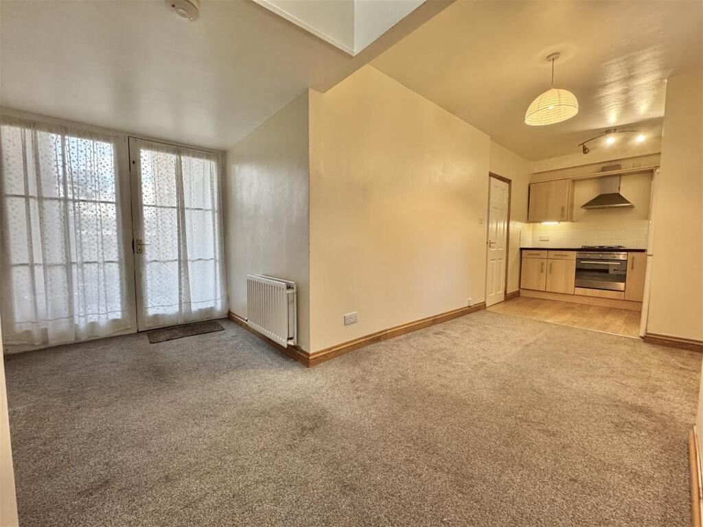 House in Penrith - View 2