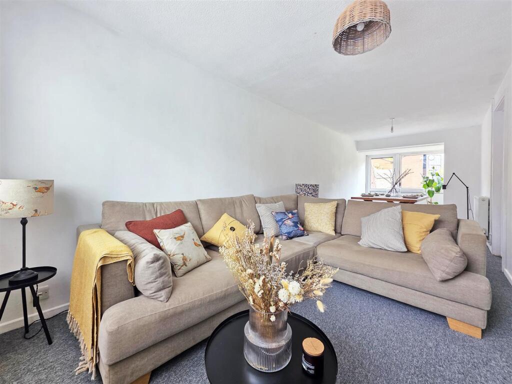 Harpole Walk, Arnold, Nottingham - View 4