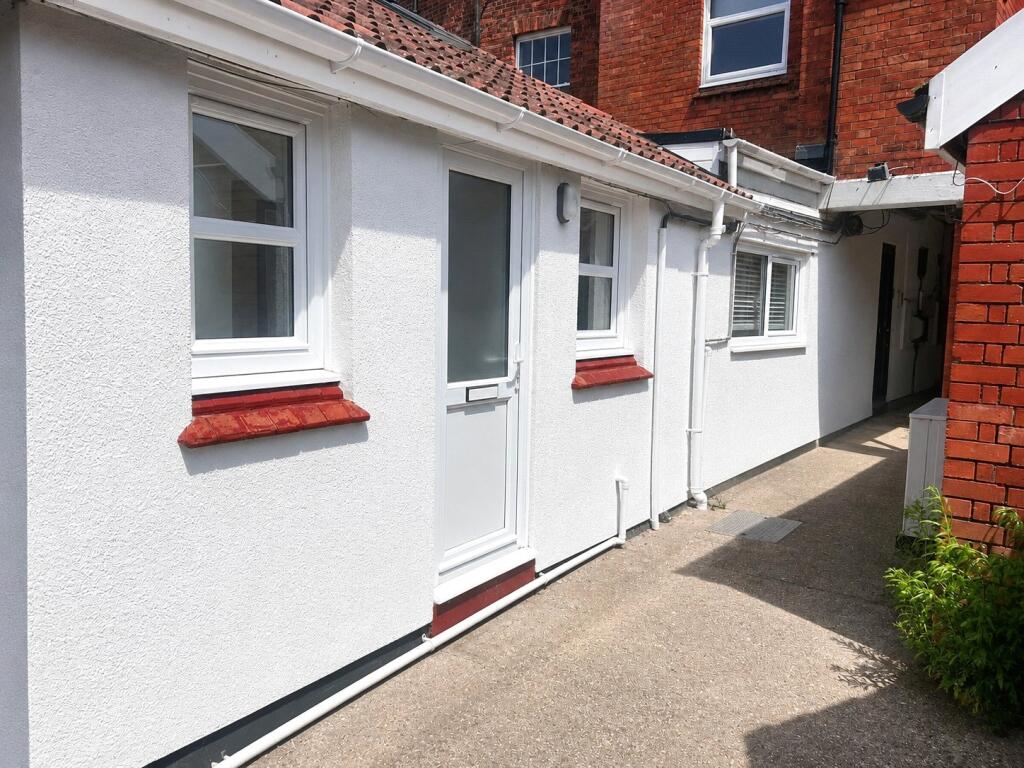 Main image of property: High Street, Taunton, Somerset, TA1