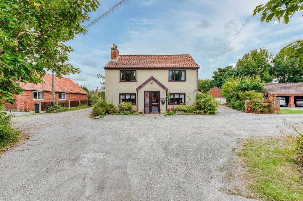 3-bed house on South Green, Dereham, £240,000
