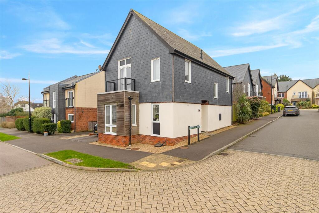 Main image of property: Buttercup Drive, Polegate