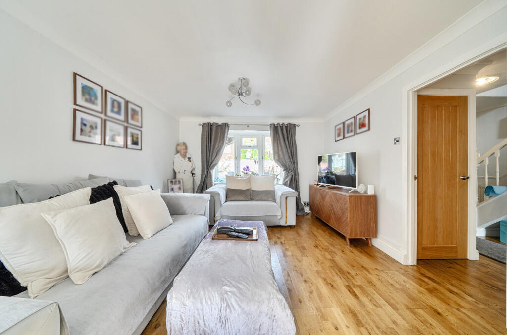 House in Dartford, Swanscombe and Greenhithe - View 2