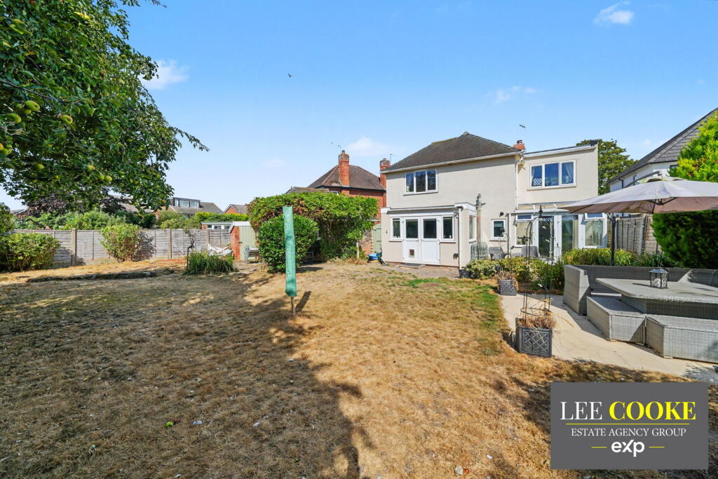 House in Wolverhampton - View 4