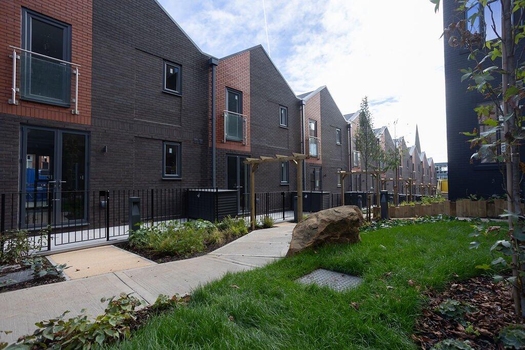 Main image of property: 21 Gills Yard, Bond Terrace, Wakefield, WF1