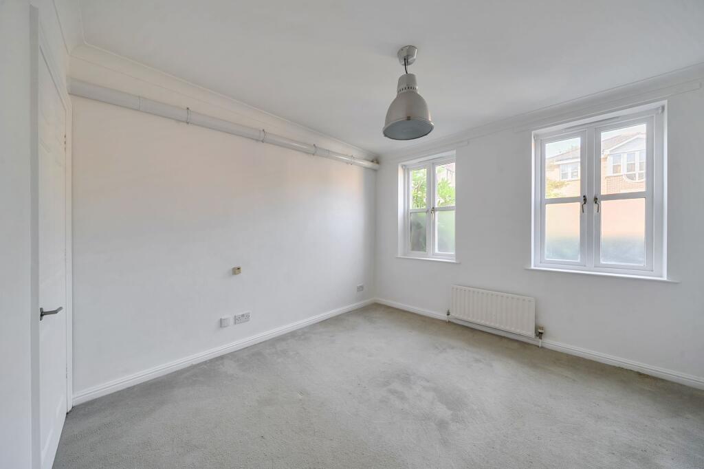 Apartment in London - View 4