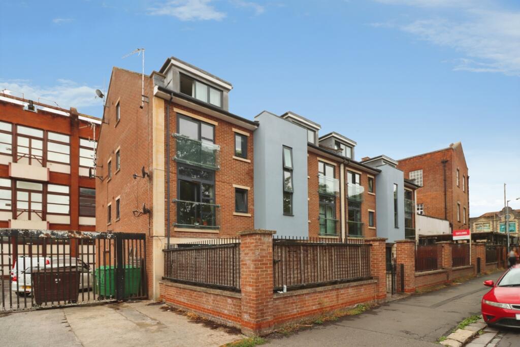 Beechwood House, Beechwood Road, Fishponds, BS16
