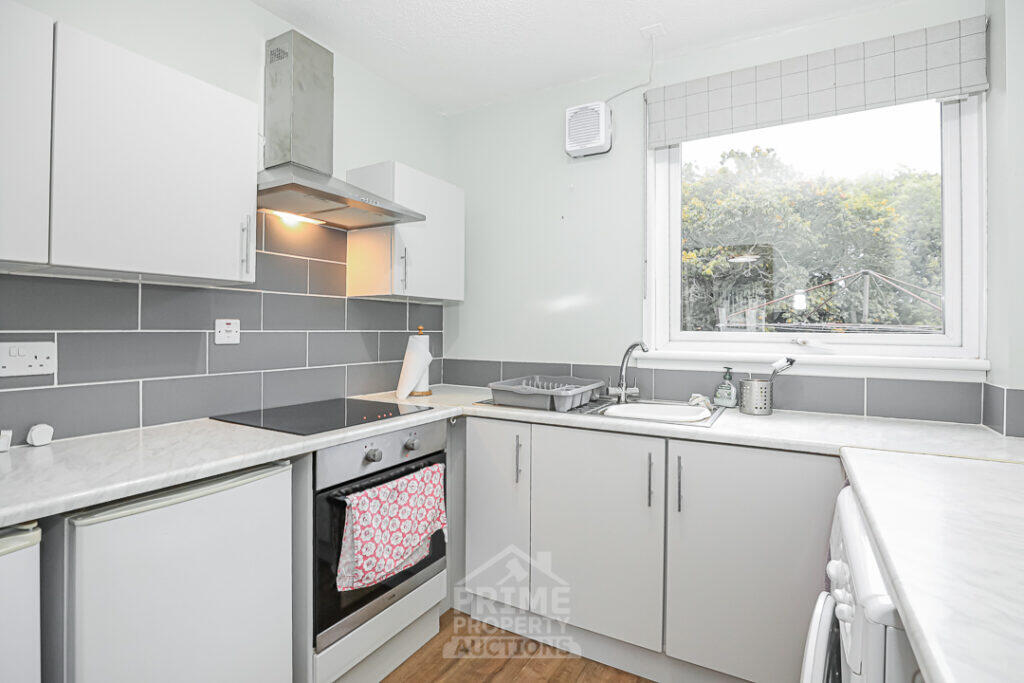 Apartment in Aberdeen, Dyce, Dyce and Stoneywood - More