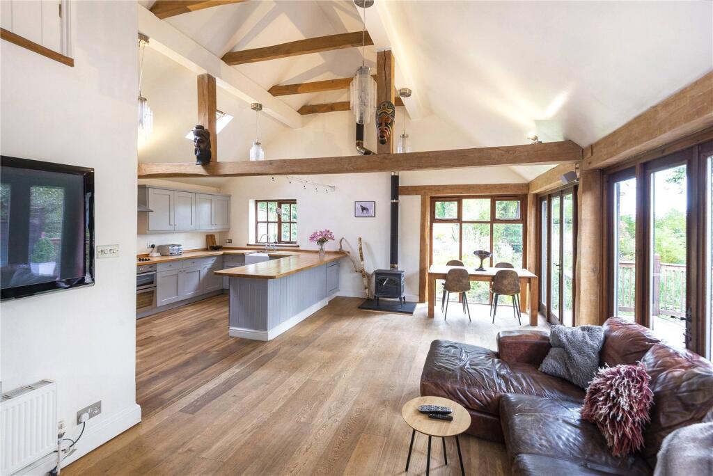 Coxlands, Hartfield Road, Cowden, Kent, TN8 photo 3