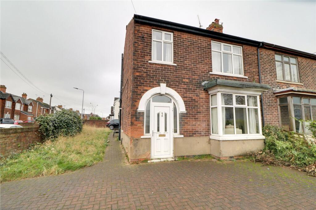 3-bed house on Henderson Avenue, Scunthorpe, DN15, £75,000