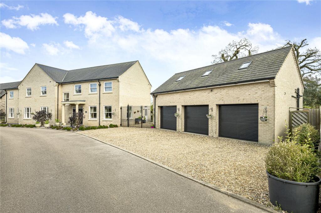Main image of property: The Oaks, Doddington, Cambridgeshire, PE15