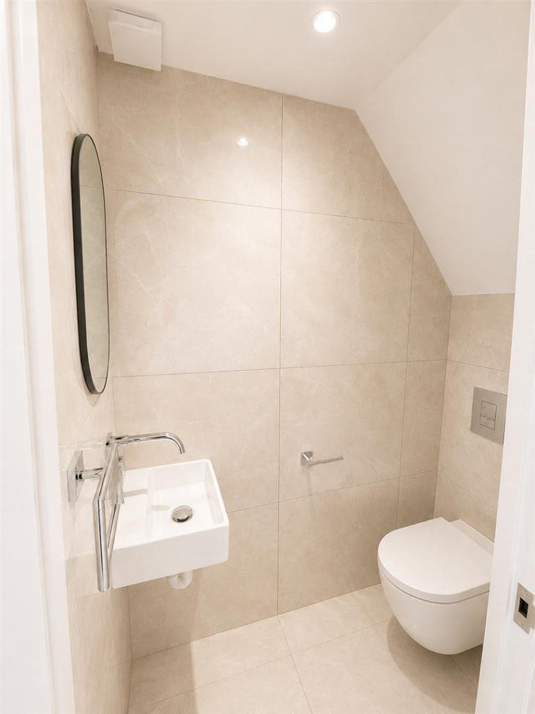 House in London - View 3