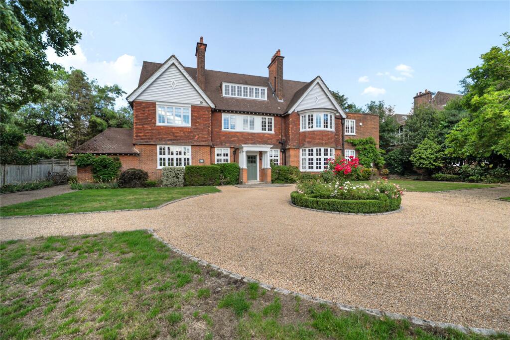 Main image of property: Pines Road, Bromley