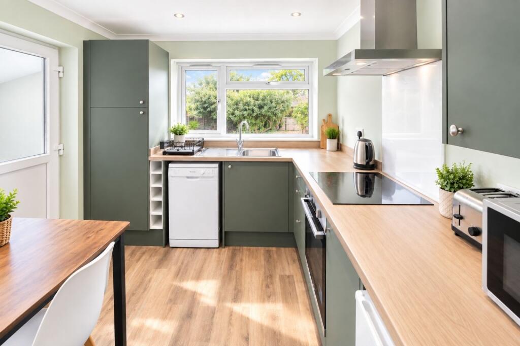 House in Bournemouth, St. Leonards and St. Ives - View 4