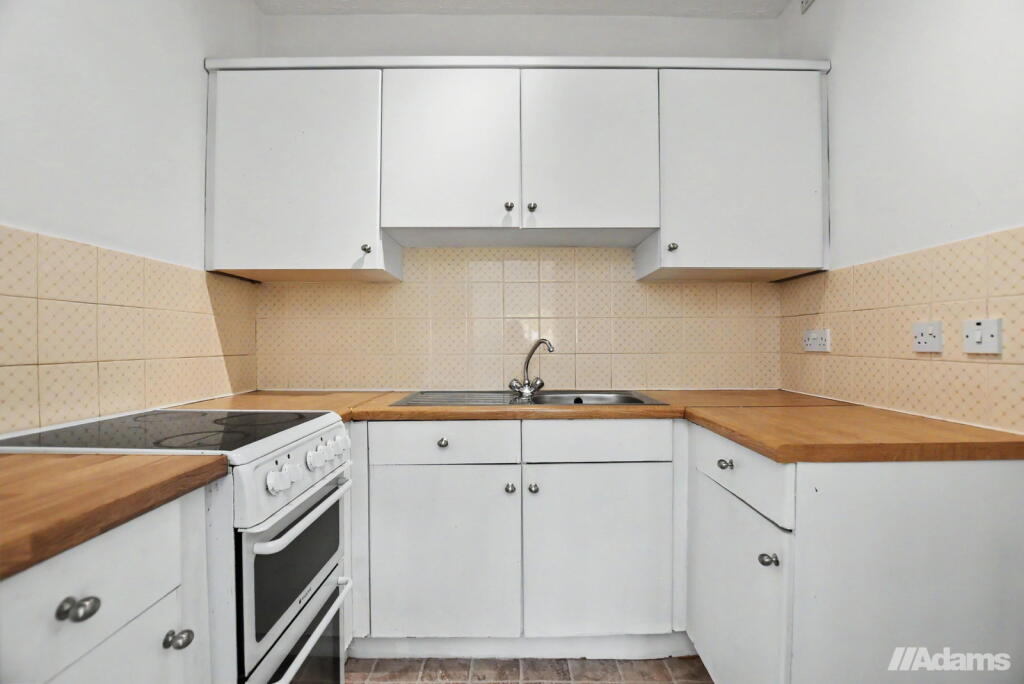 Apartment in Warrington, Grappenhall and Thelwall - View 5