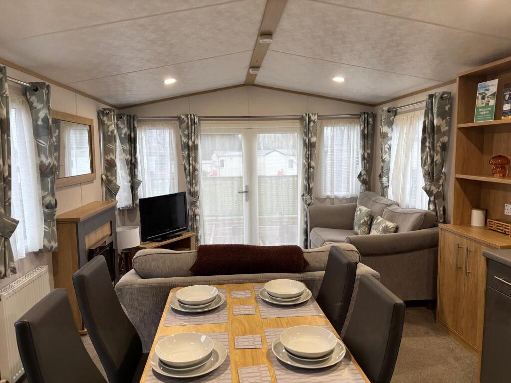 Main image of property: Silverdale, EX20 2QL,