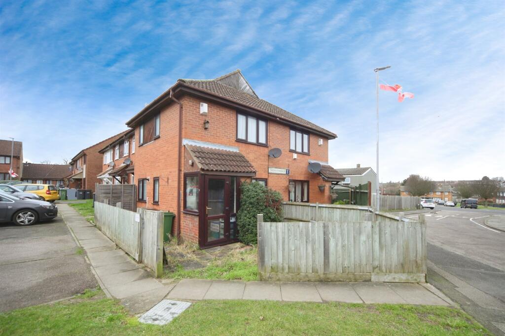Main image of property: Thorntondale, Luton