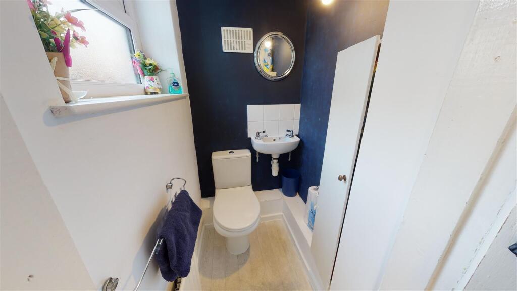 Additional image 9 of Ridgeway, Wrose, Shipley