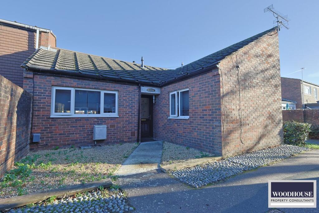 Main image of property: Wheatcroft, Cheshunt , EN7