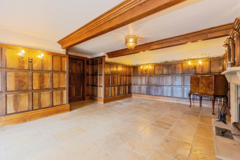 House in Tameside, Hollingworth - View 4
