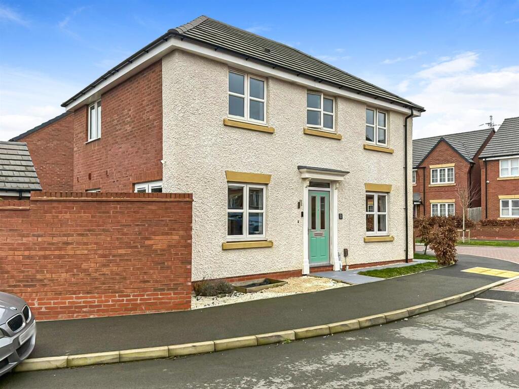 Main image of property: Willow Drive, Warwick * CORNER LOCATION *