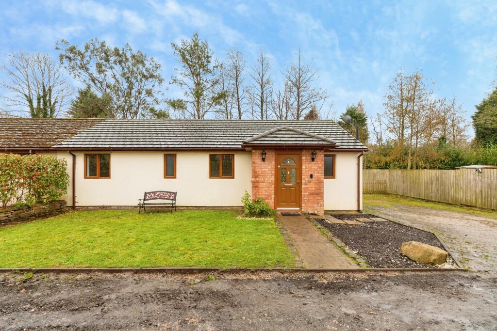 Main image of property: Back Lane, Heath Charnock, Chorley, Lancashire, PR6