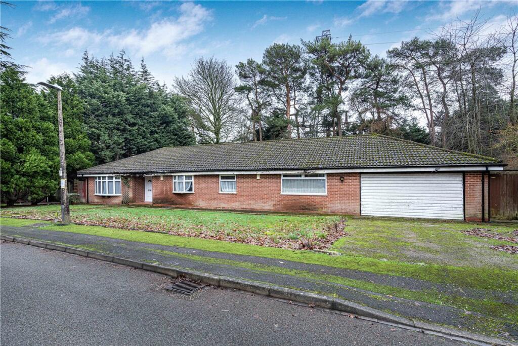 Main image of property: Pool Meadow Close, Solihull, West Midlands, B91