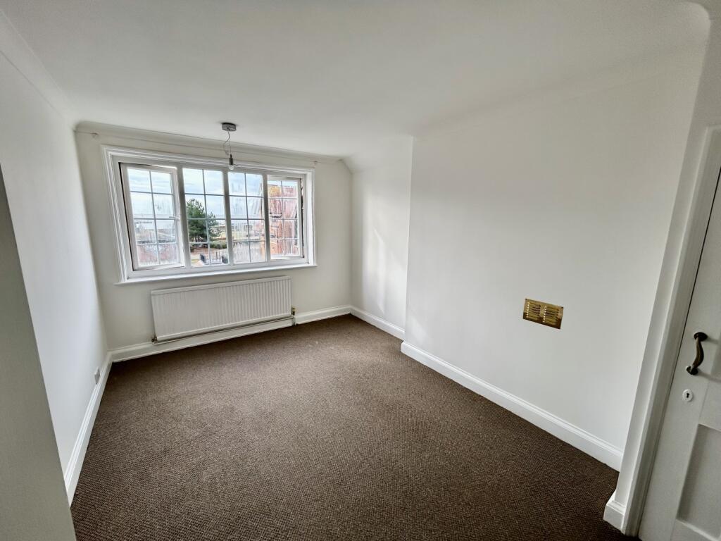 Apartment in Ipswich - More