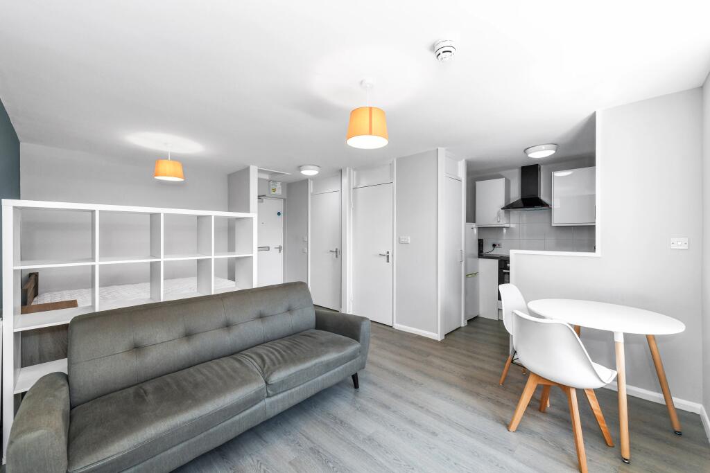 Main image of property: Studio 26, Rivergreen, Varsity Clifton