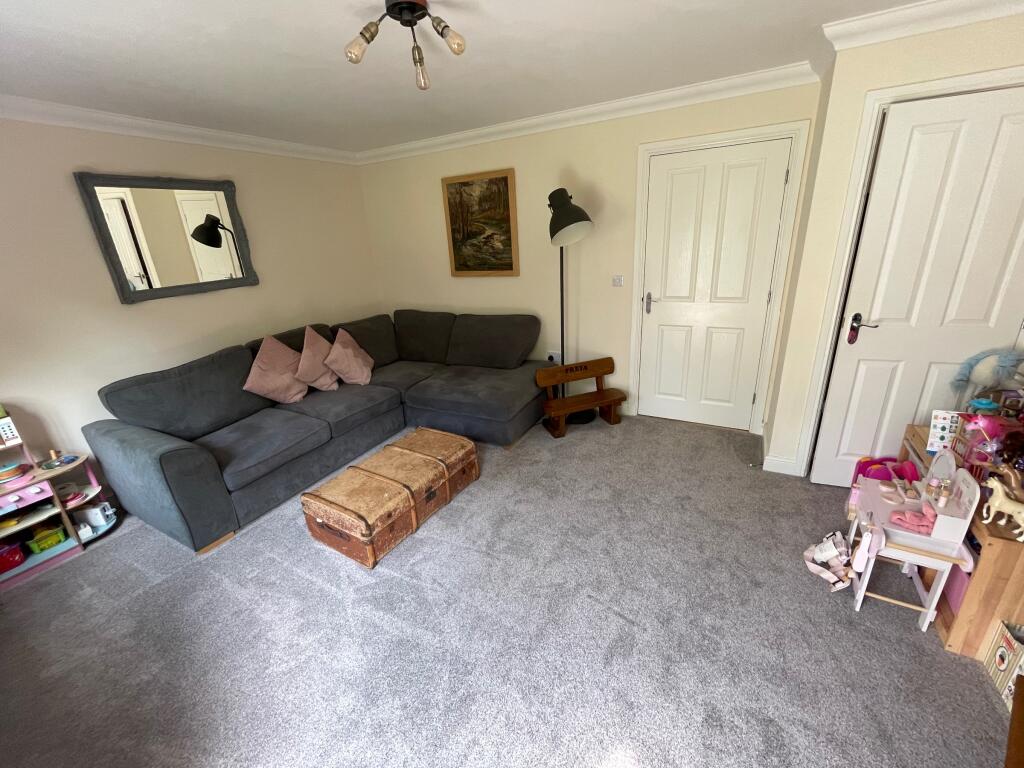 6, Dutton Drive, High Wood, Lancaster photo 4