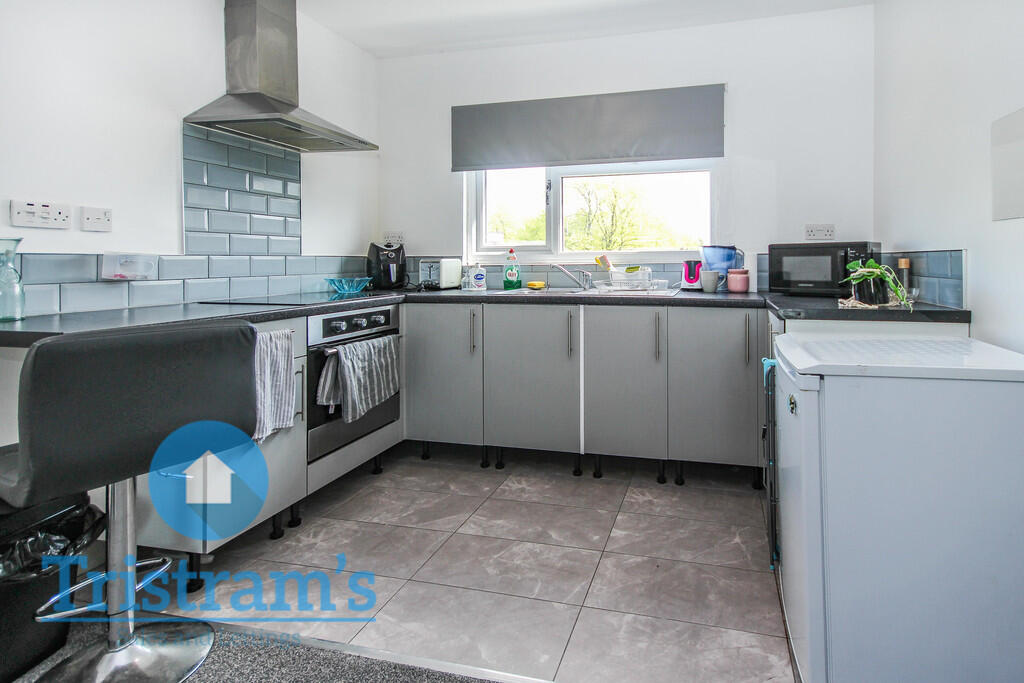 Main image of property: Lower Road, Beeston