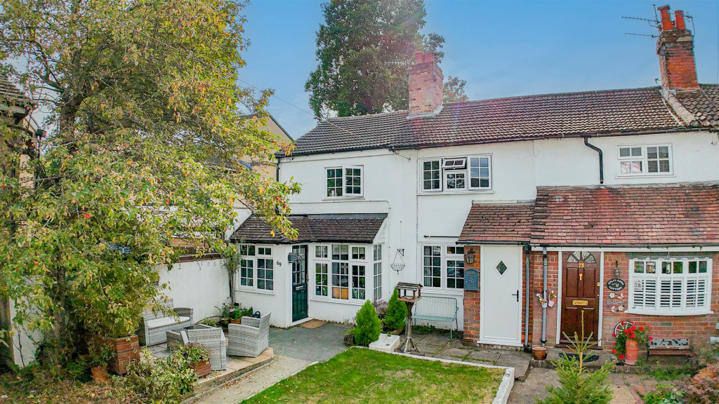 Main image of property: London Road, Hemel Hempstead, HP3