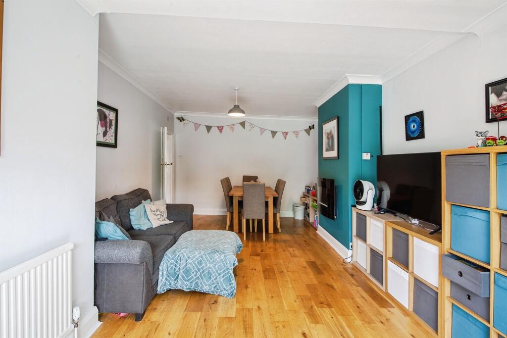 House in Leicester - More