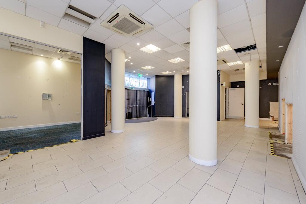 137 ladbroke grove-4709 - Copy.jpg