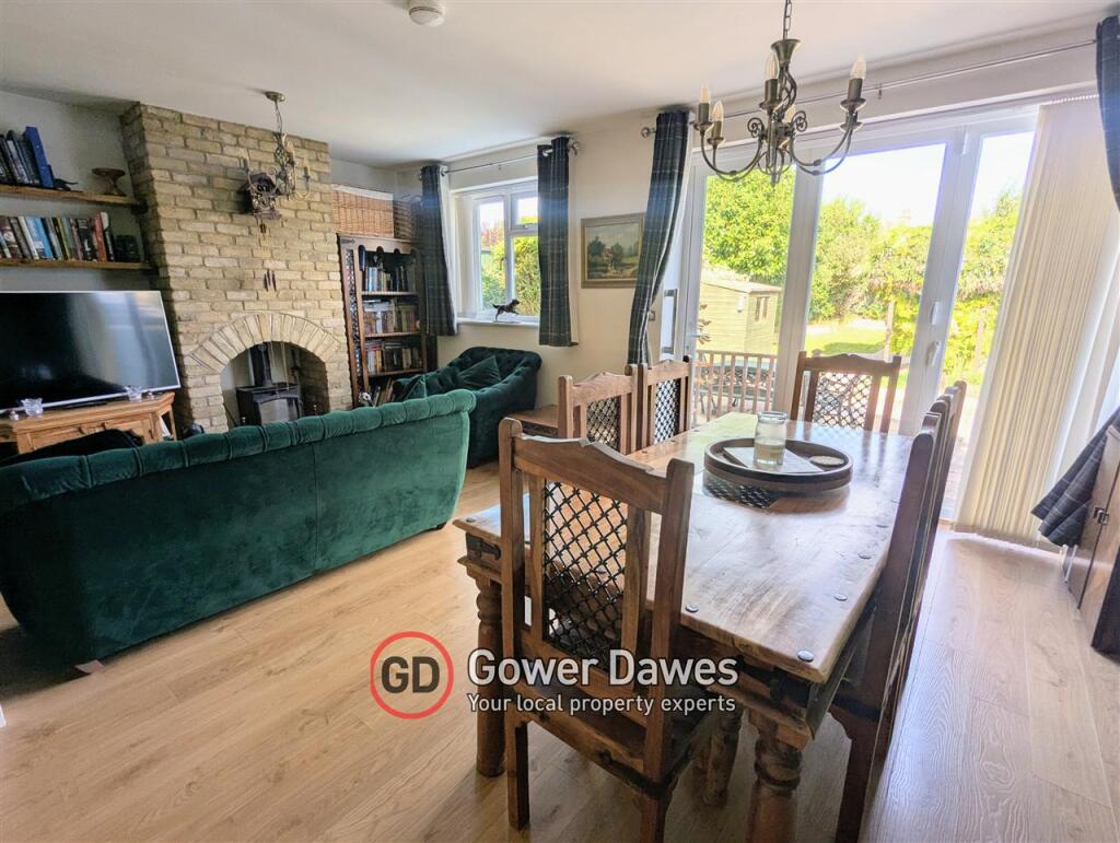 House in Grays, Little Thurrock - View 4