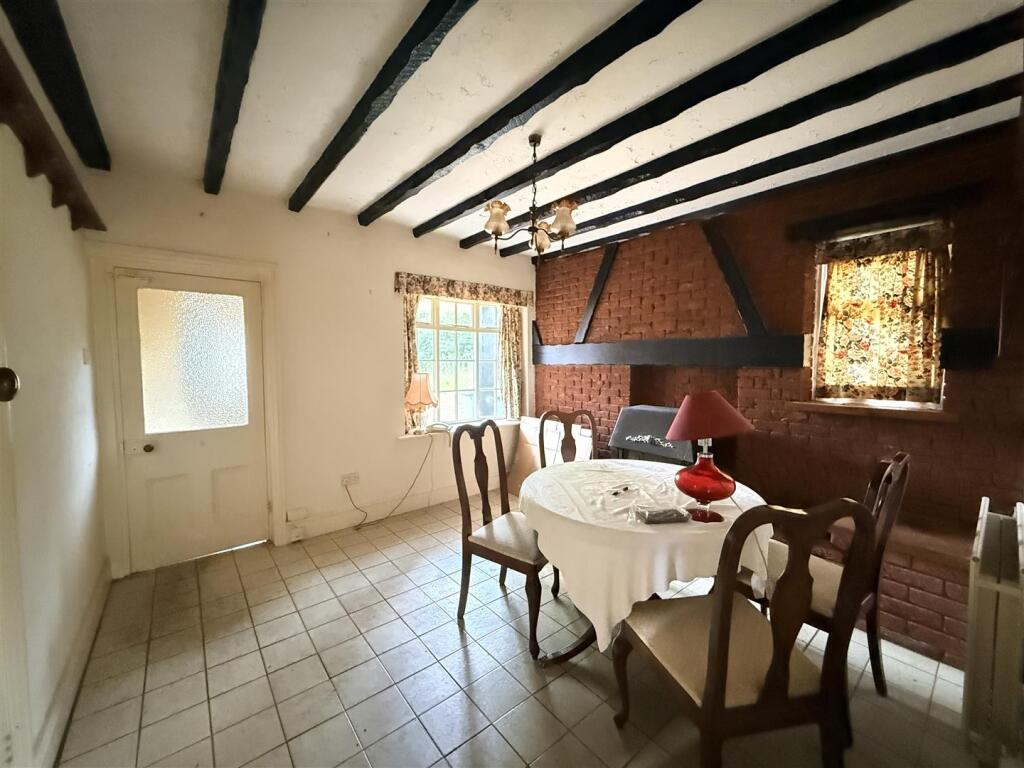 Kingsford Lane, Wolverley, Kidderminster photo 4